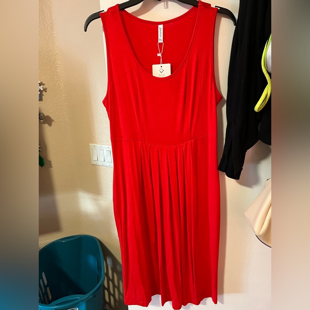 Jouica dress (Amazon)
